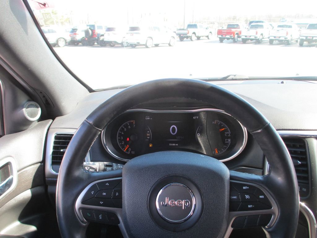 Used 2018 Jeep Grand Cherokee Altitude image 31