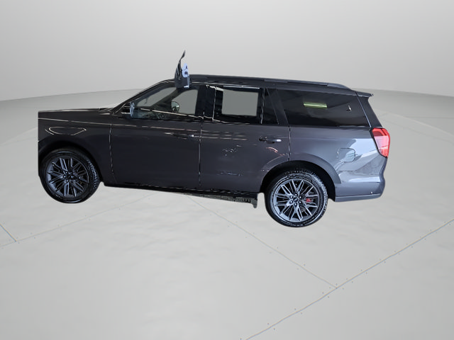 Used 2025 Ford Expedition Platinum w/ Stealth Performance Package AWD/4WD image 28