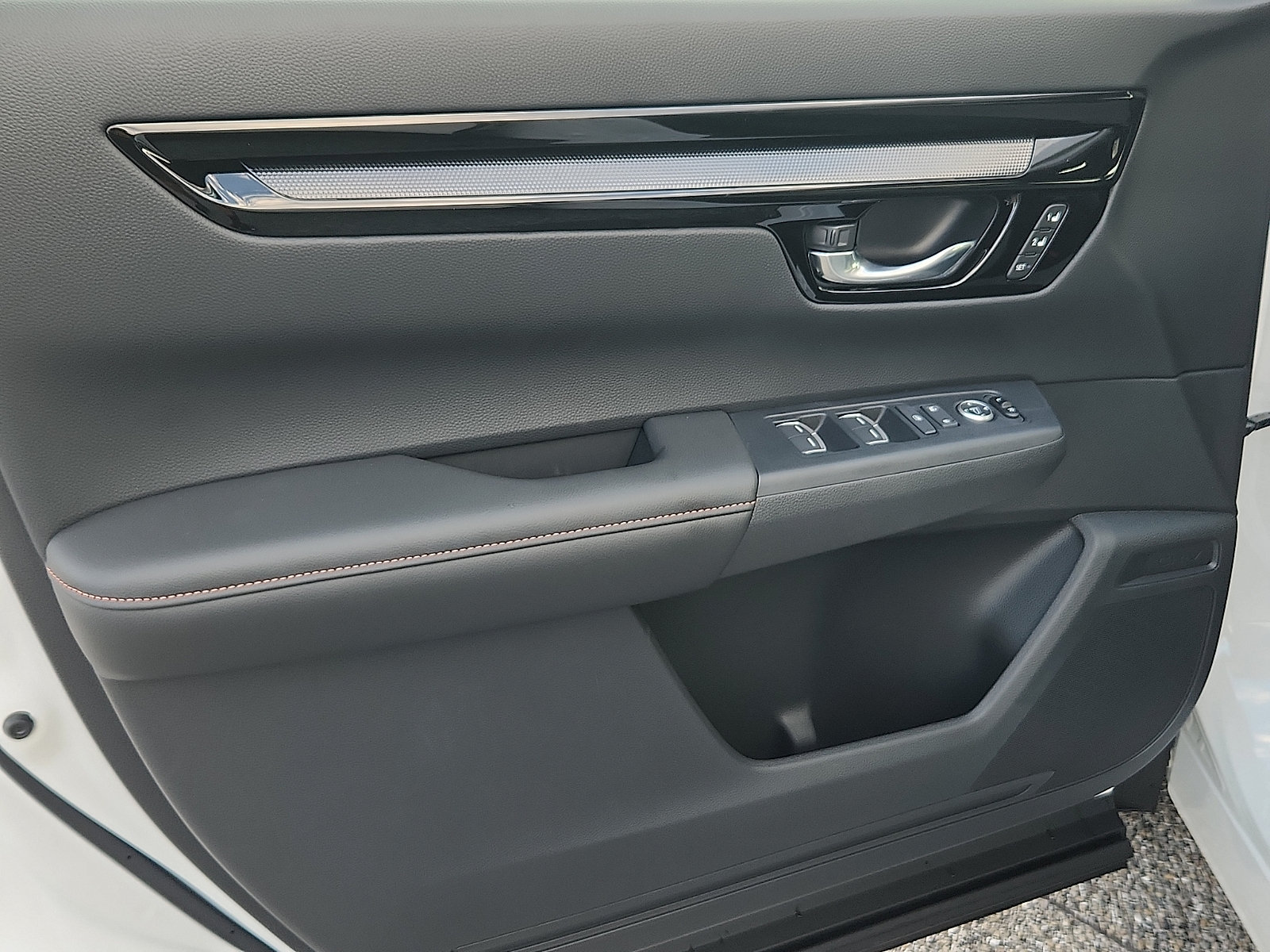 New 2027 Honda CR-V Sport Touring image 8