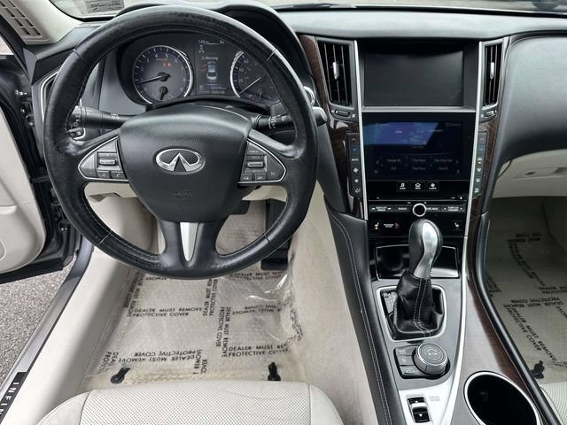 Used 2017 INFINITI Q50 3.0t Premium w/ Driver Assistance Package AWD/4WD image 16