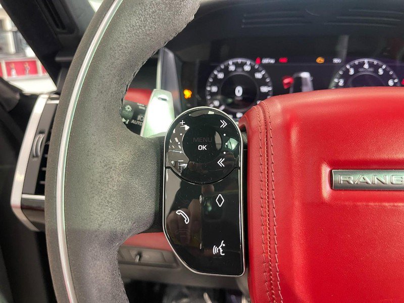 Used 2020 Land Rover Range Rover Sport HST image 28