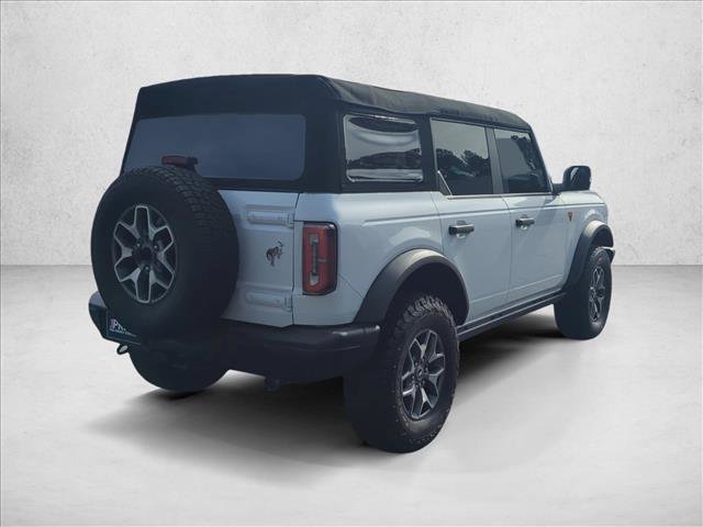 Used 2023 Ford Bronco Badlands image 5
