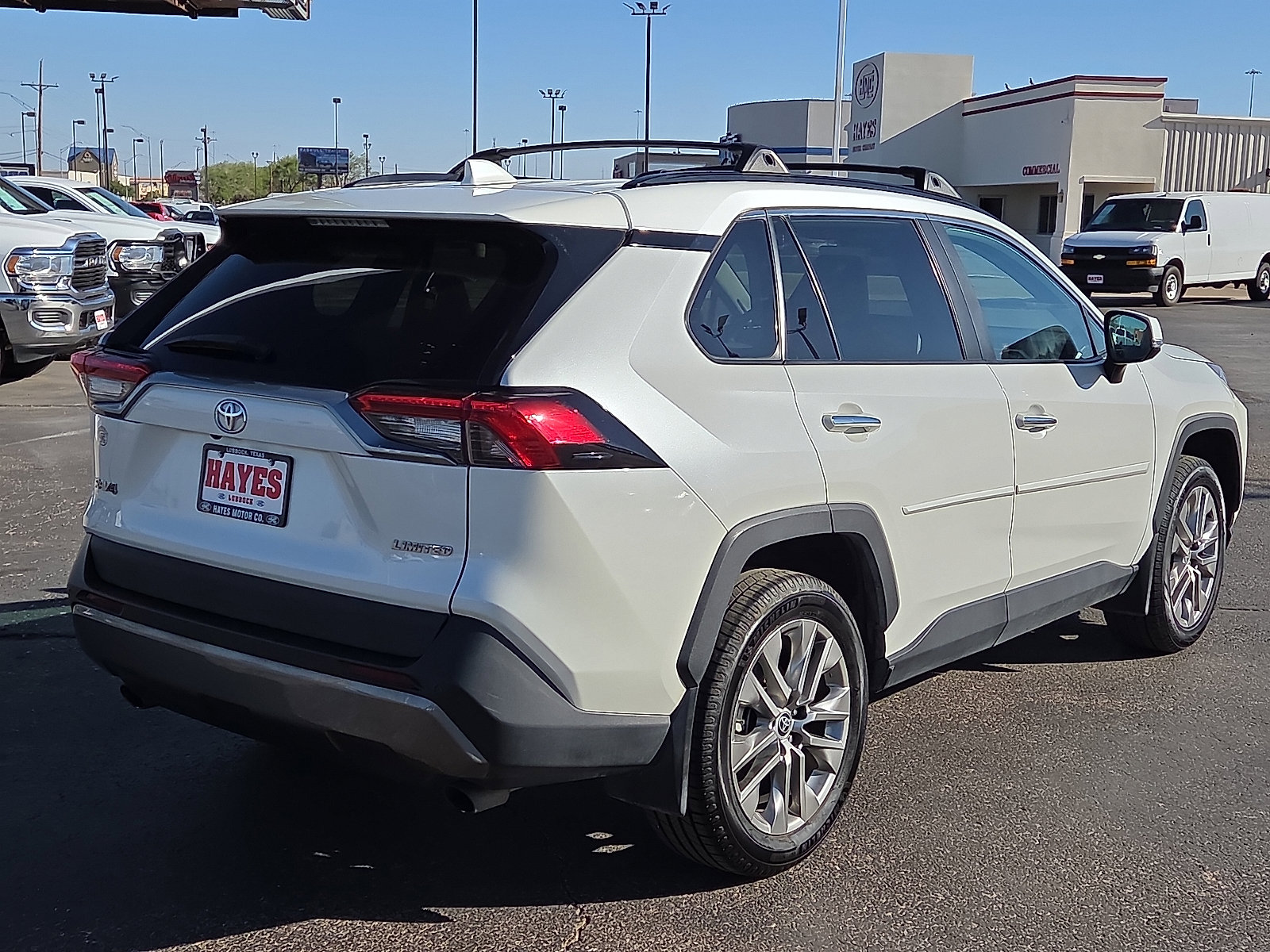 Used 2021 Toyota RAV4 Limited image 4