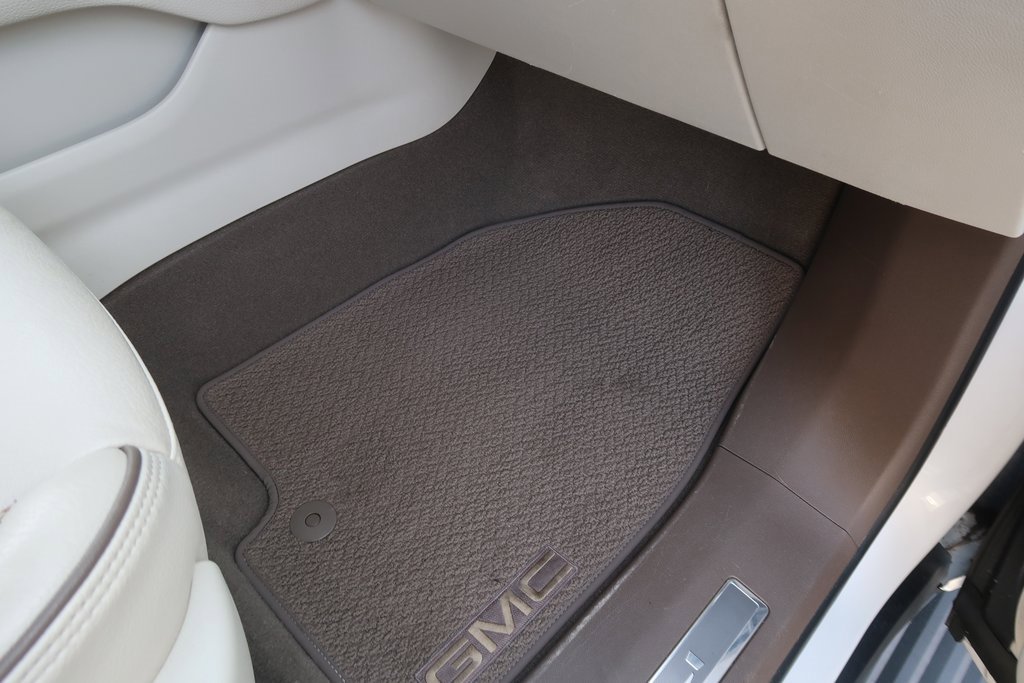 Used 2021 GMC Yukon Denali w/ Denali Ultimate Package image 39