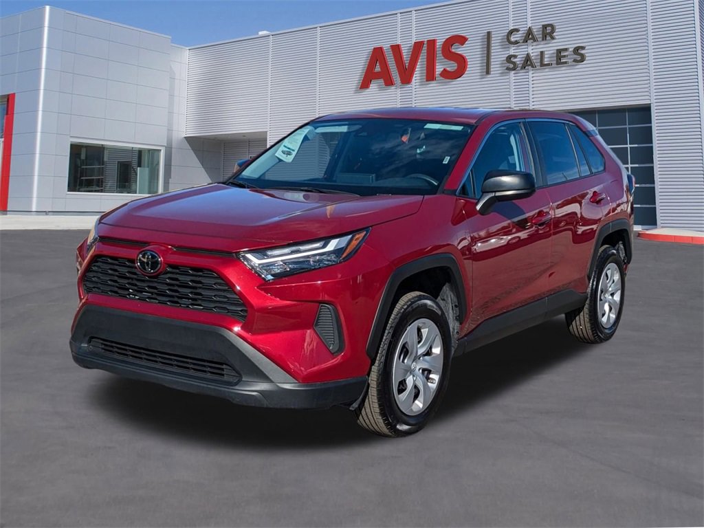 Used 2025 Toyota RAV4 LE image 1