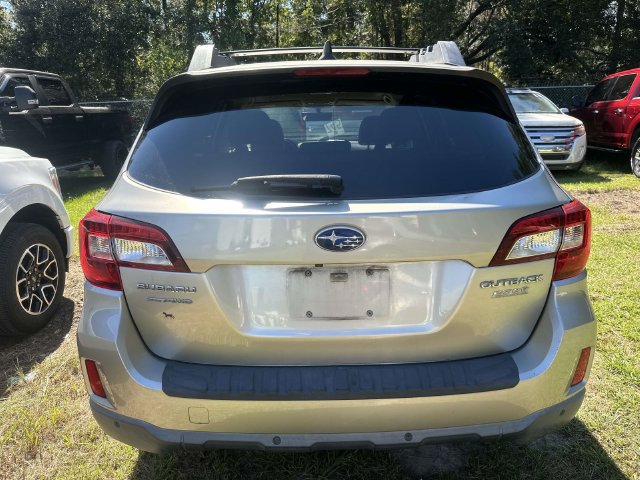 Used 2017 Subaru Outback 2.5i Limited AWD/4WD image 13