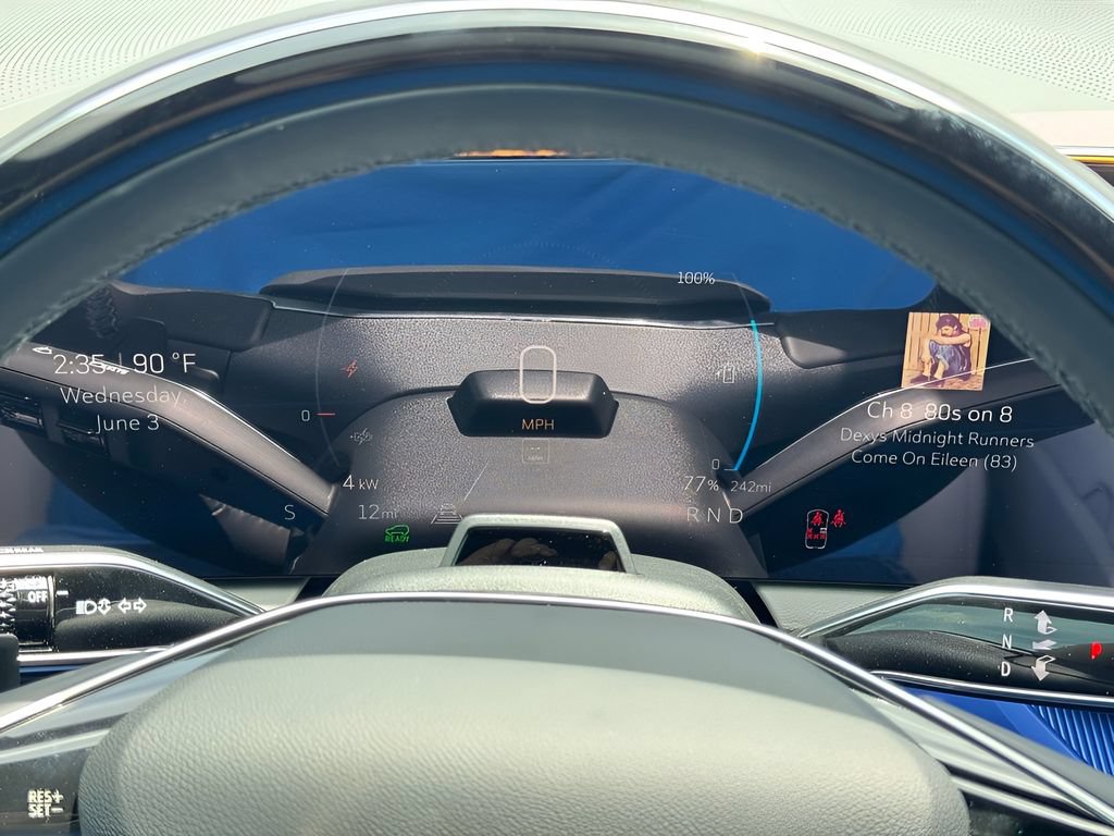 New 2026 Cadillac Optiq Sport 1 w/ LPO, Floor Liner Package AWD/4WD image 25