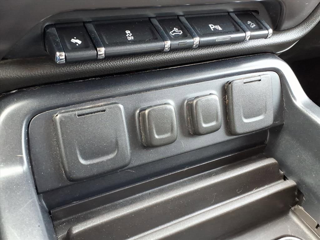 Used 2015 GMC Sierra 1500 SLT w/ All-Terrain Package image 27