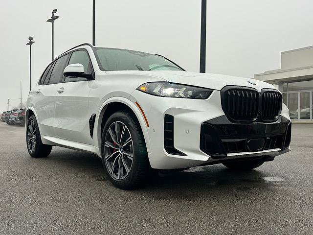 New 2026 BMW X5 xDrive40i w/ M Sport Package