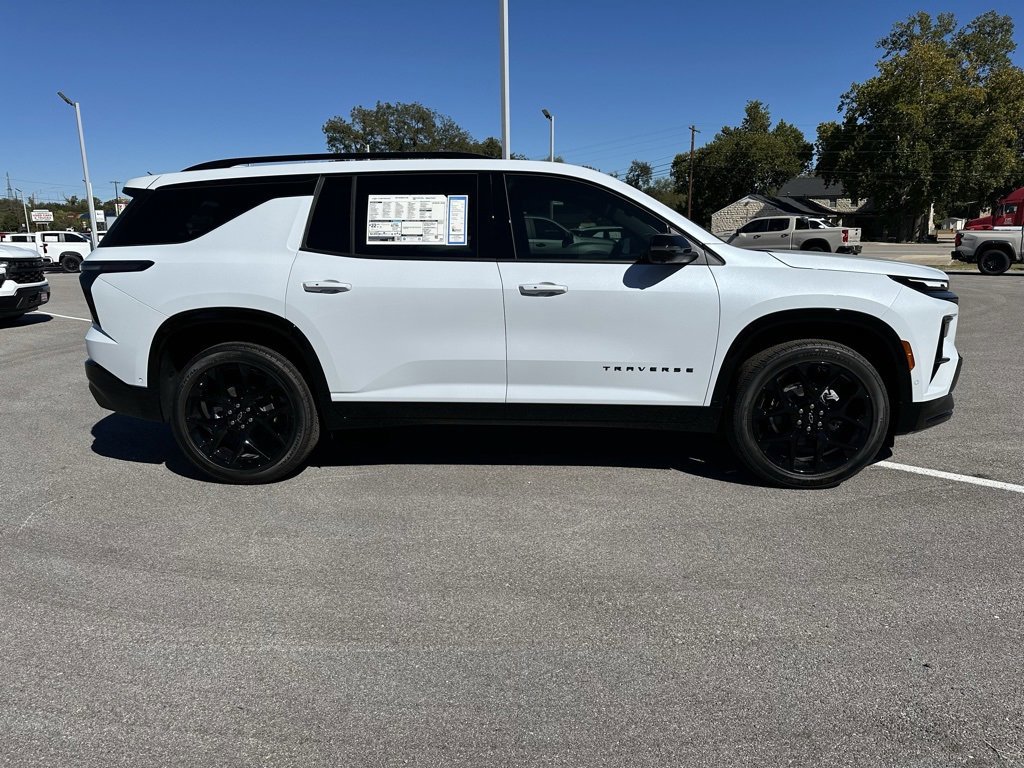 New 2026 Chevrolet Traverse RS image 6