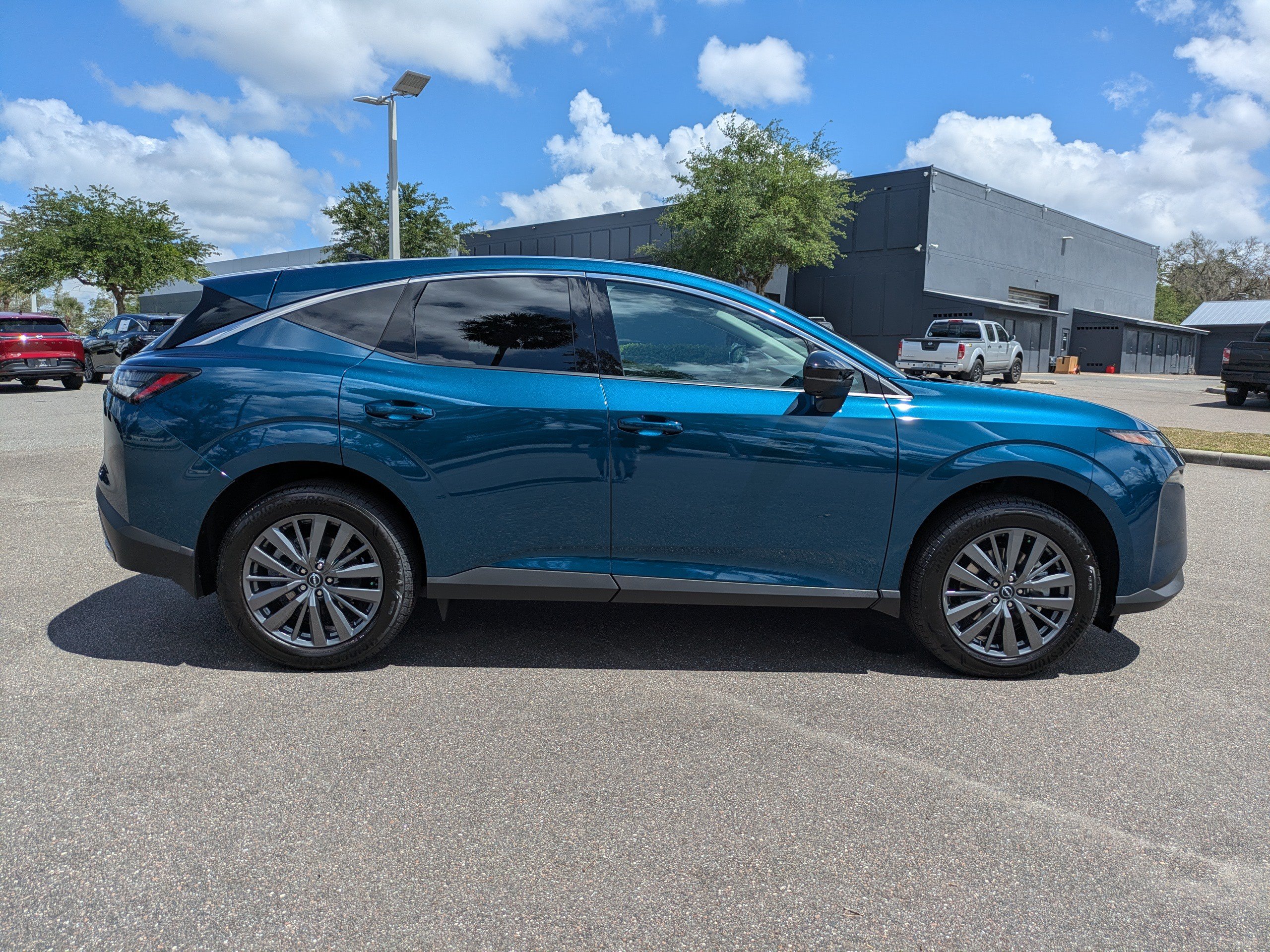 New 2026 Nissan Murano SL AWD/4WD image 3