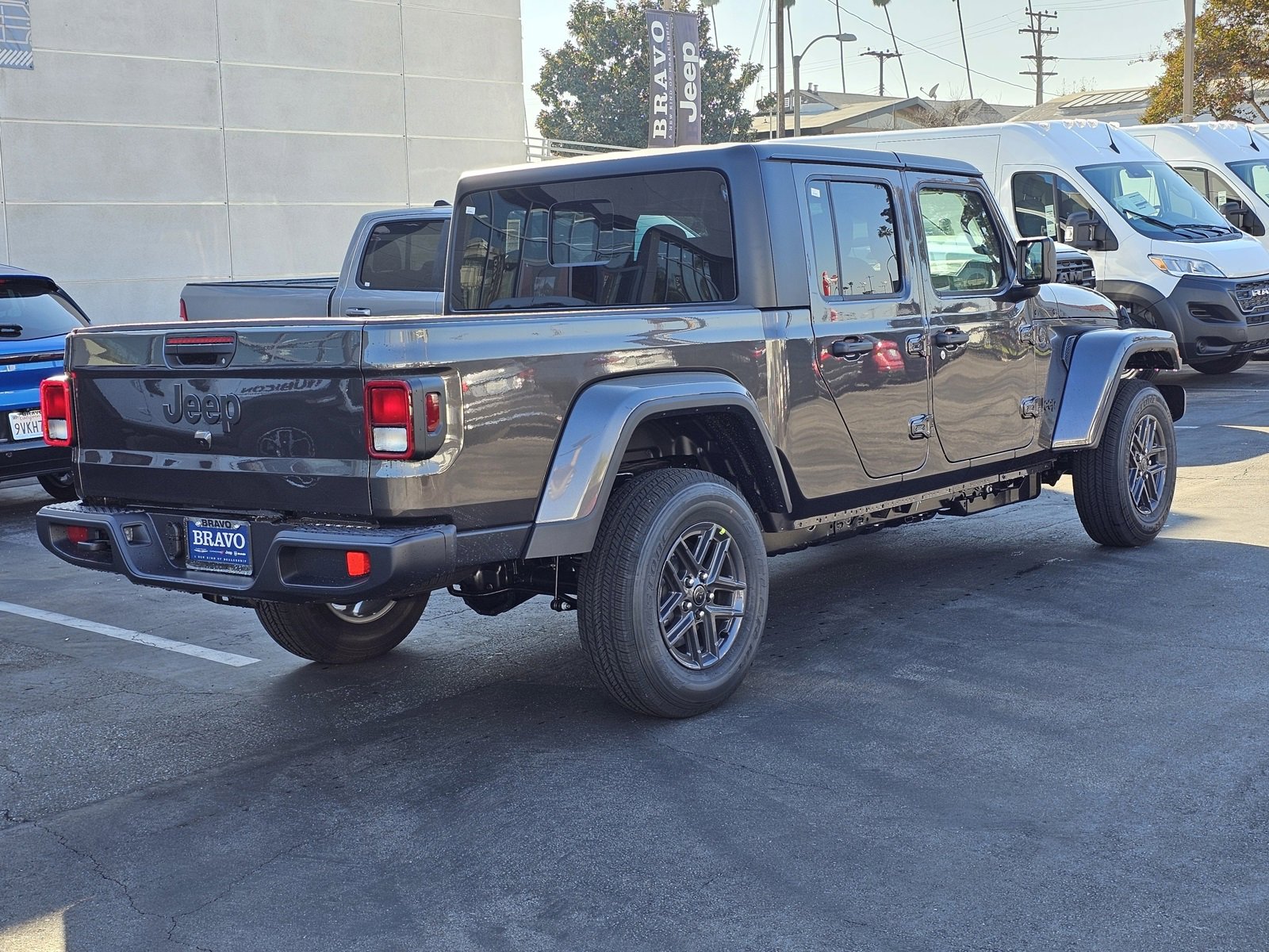 New 2026 Jeep Gladiator Sport image 5