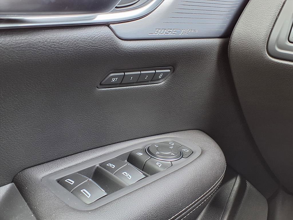 Certified 2025 Cadillac XT5 Premium Luxury image 31