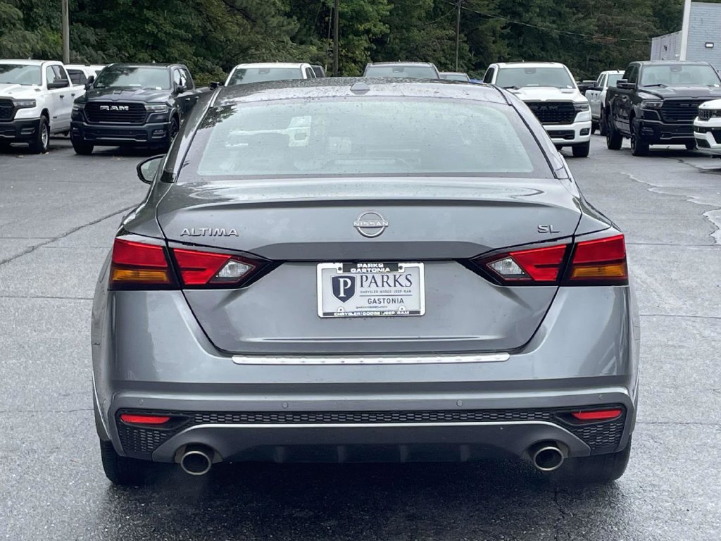 Used 2023 Nissan Altima 2.5 SL FWD image 7
