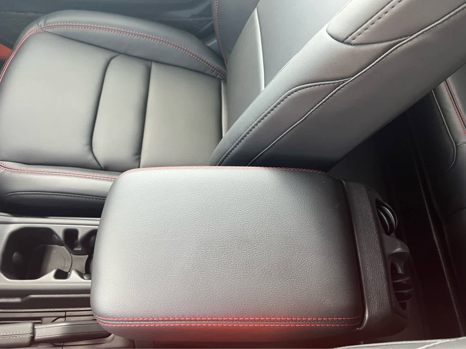 New 2025 Jeep Gladiator Rubicon image 25