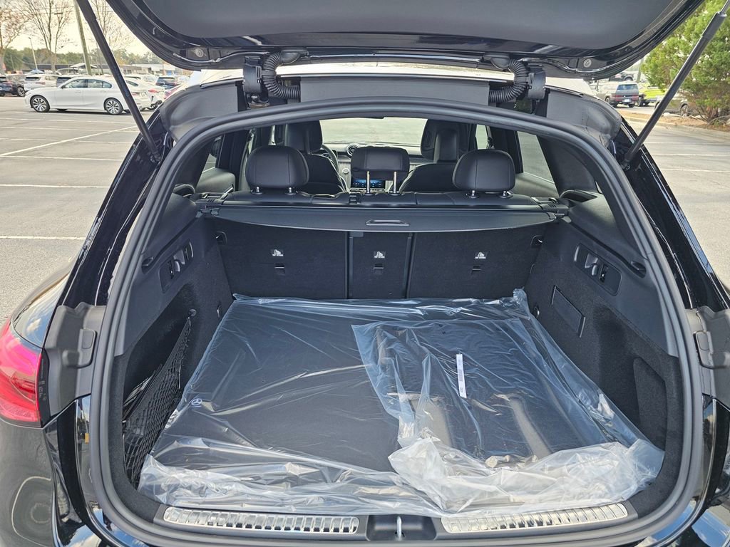 Used 2026 Mercedes-Benz GLC 300 image 25