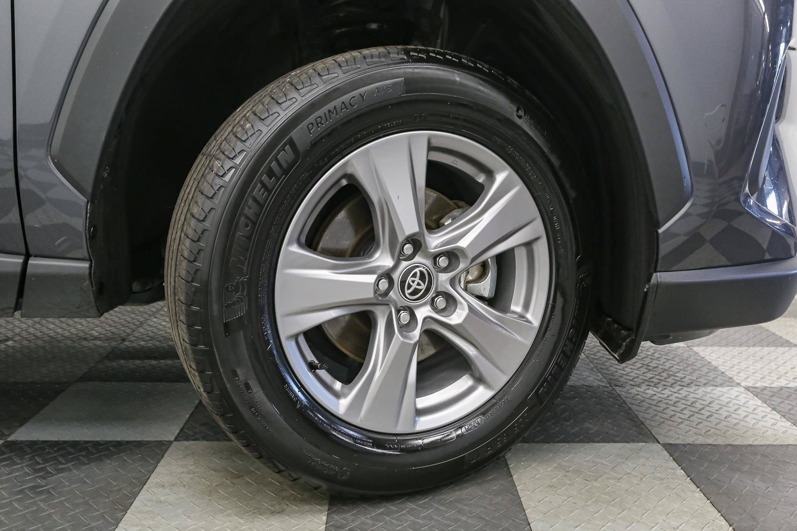 Certified 2025 Toyota RAV4 XLE AWD/4WD image 16