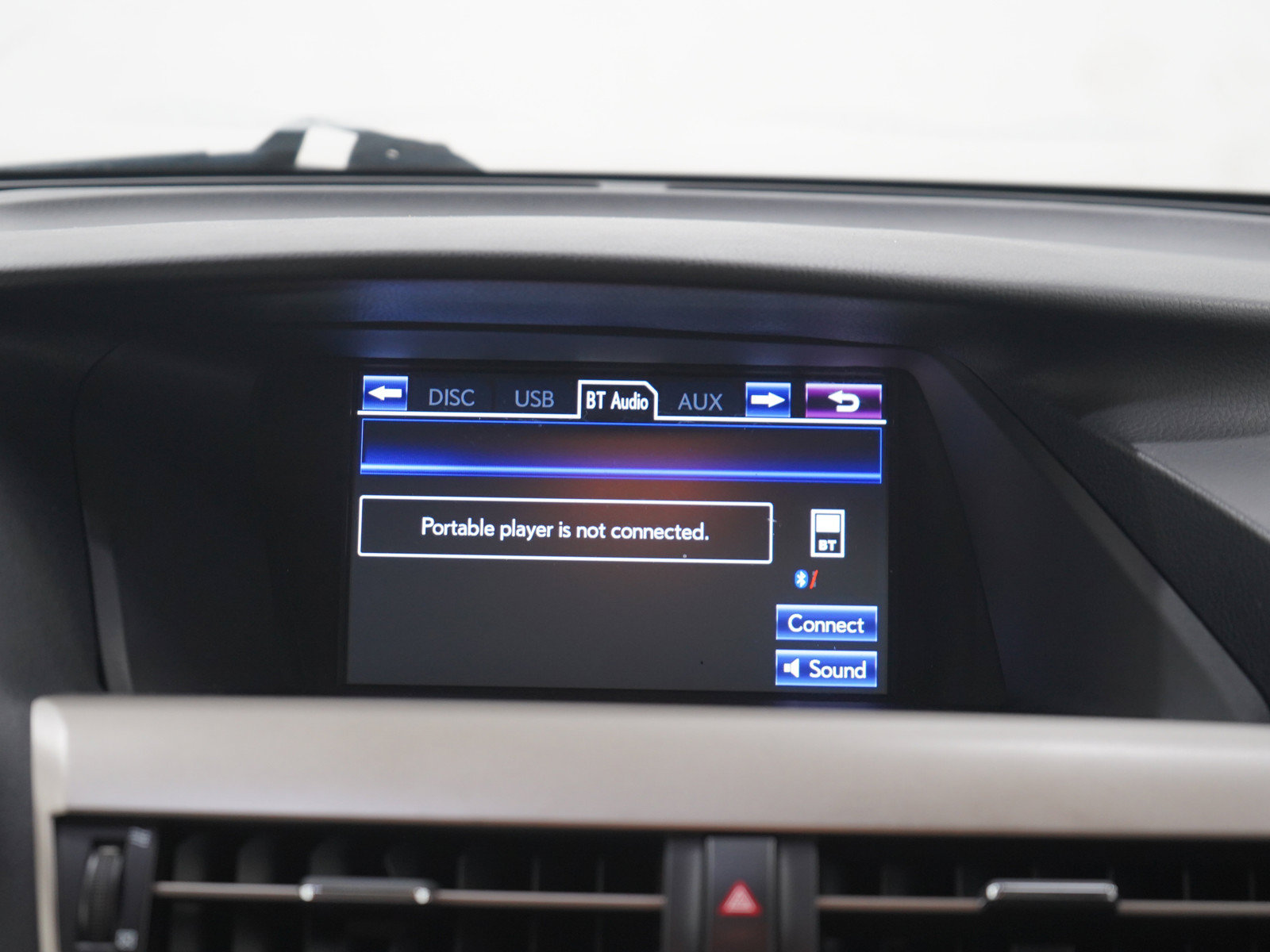 Used 2015 Lexus RX 450h AWD image 18