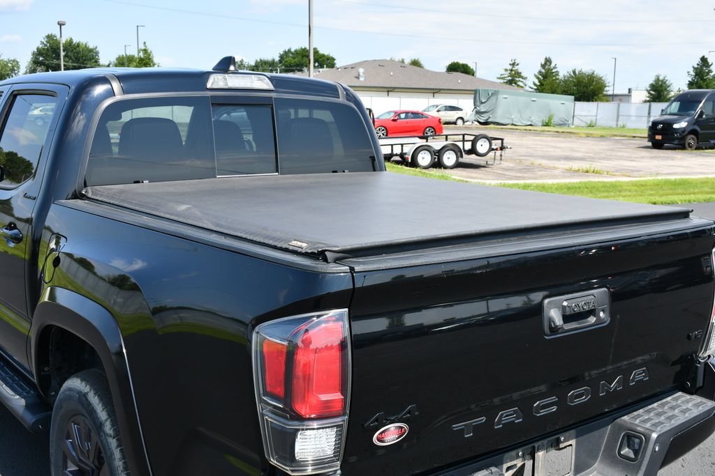 Used 2021 Toyota Tacoma Limited w/ Nightshade Package AWD/4WD image 25