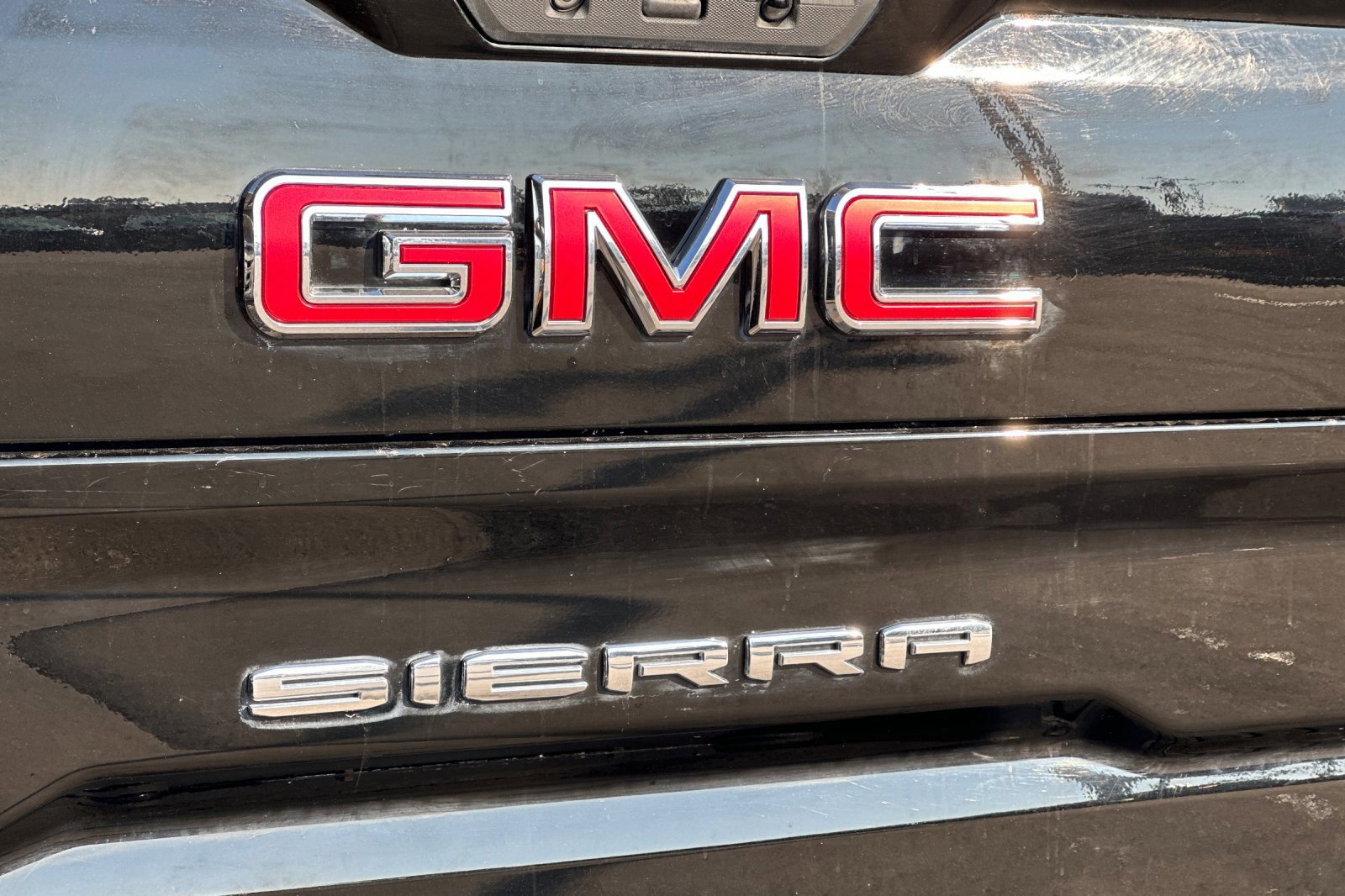 Used 2019 GMC Sierra 1500 SLT w/ SLT Premium Plus Package image 27