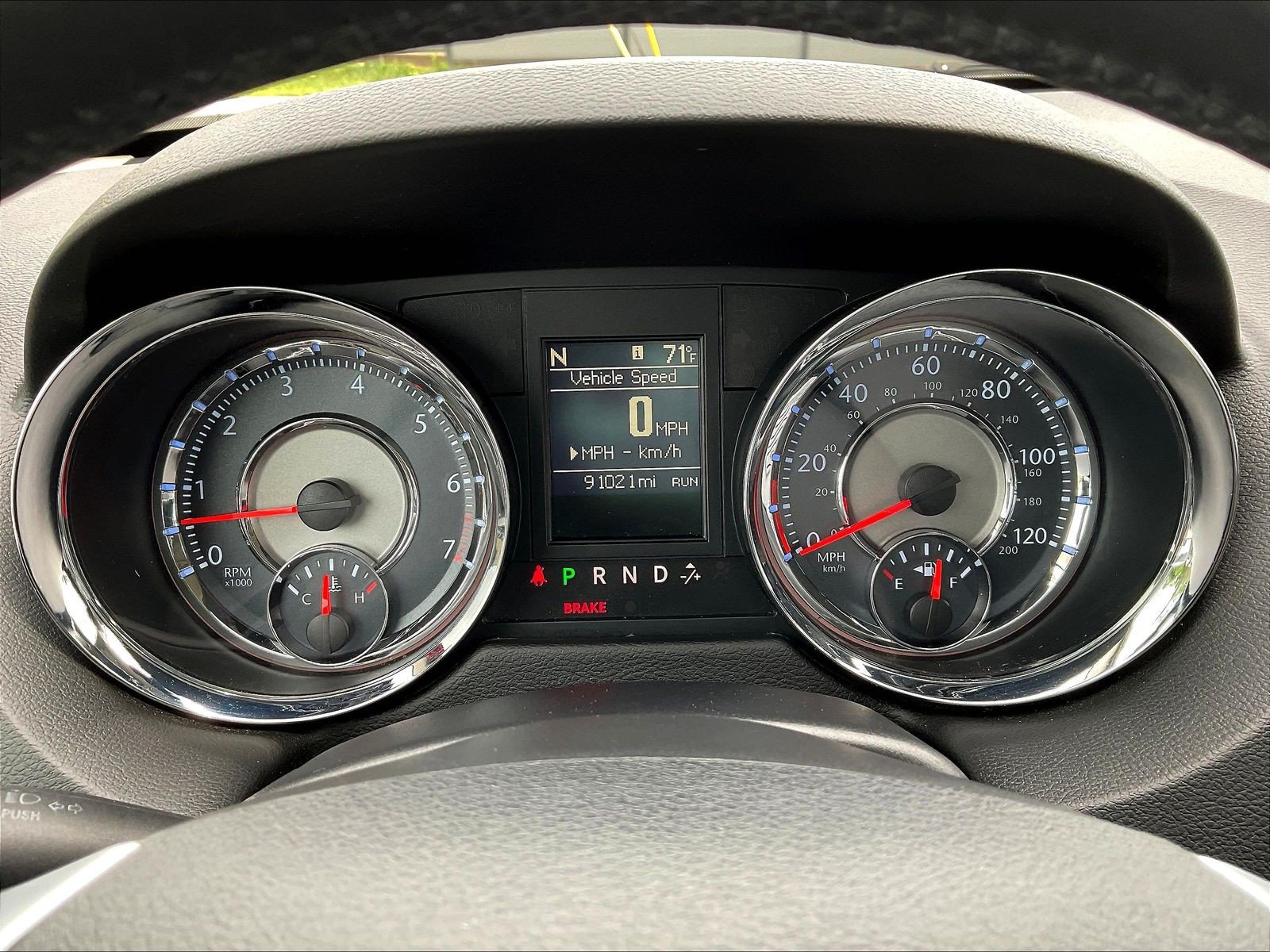 Used 2013 Chrysler Town & Country Touring-L w/ Premium Group FWD image 12