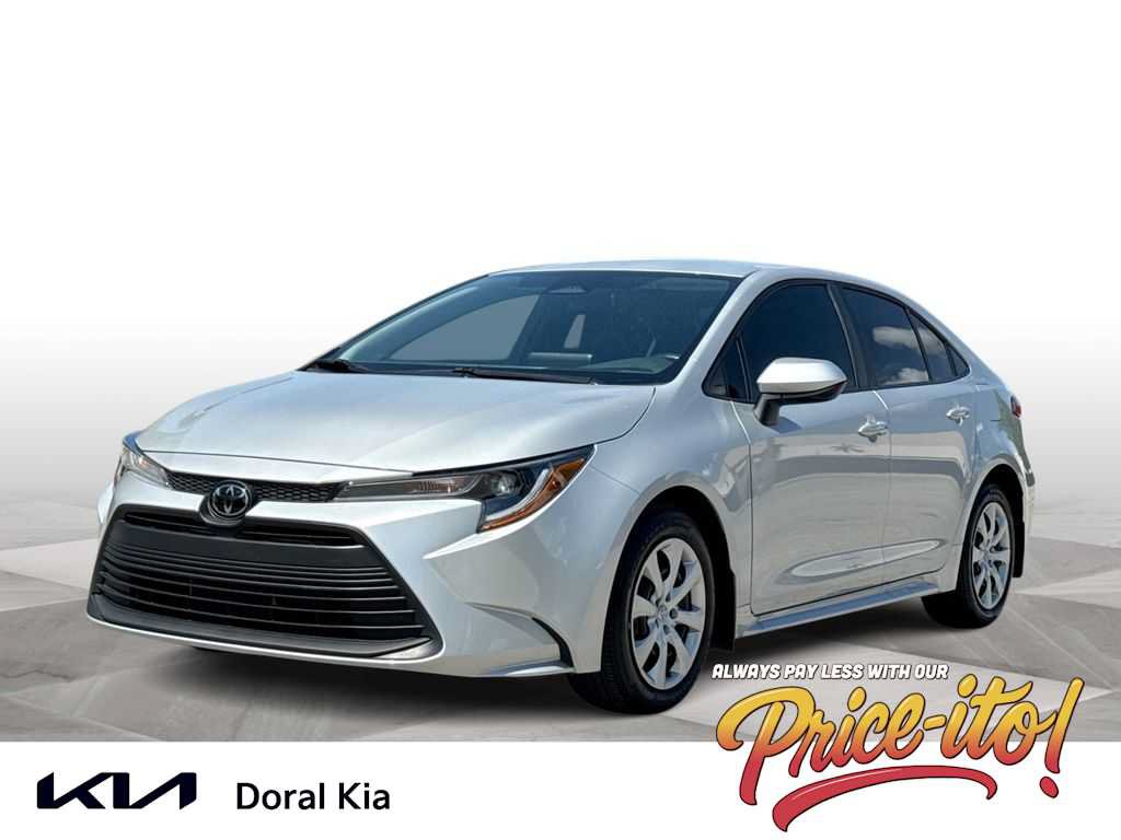 Used 2025 Toyota Corolla LE