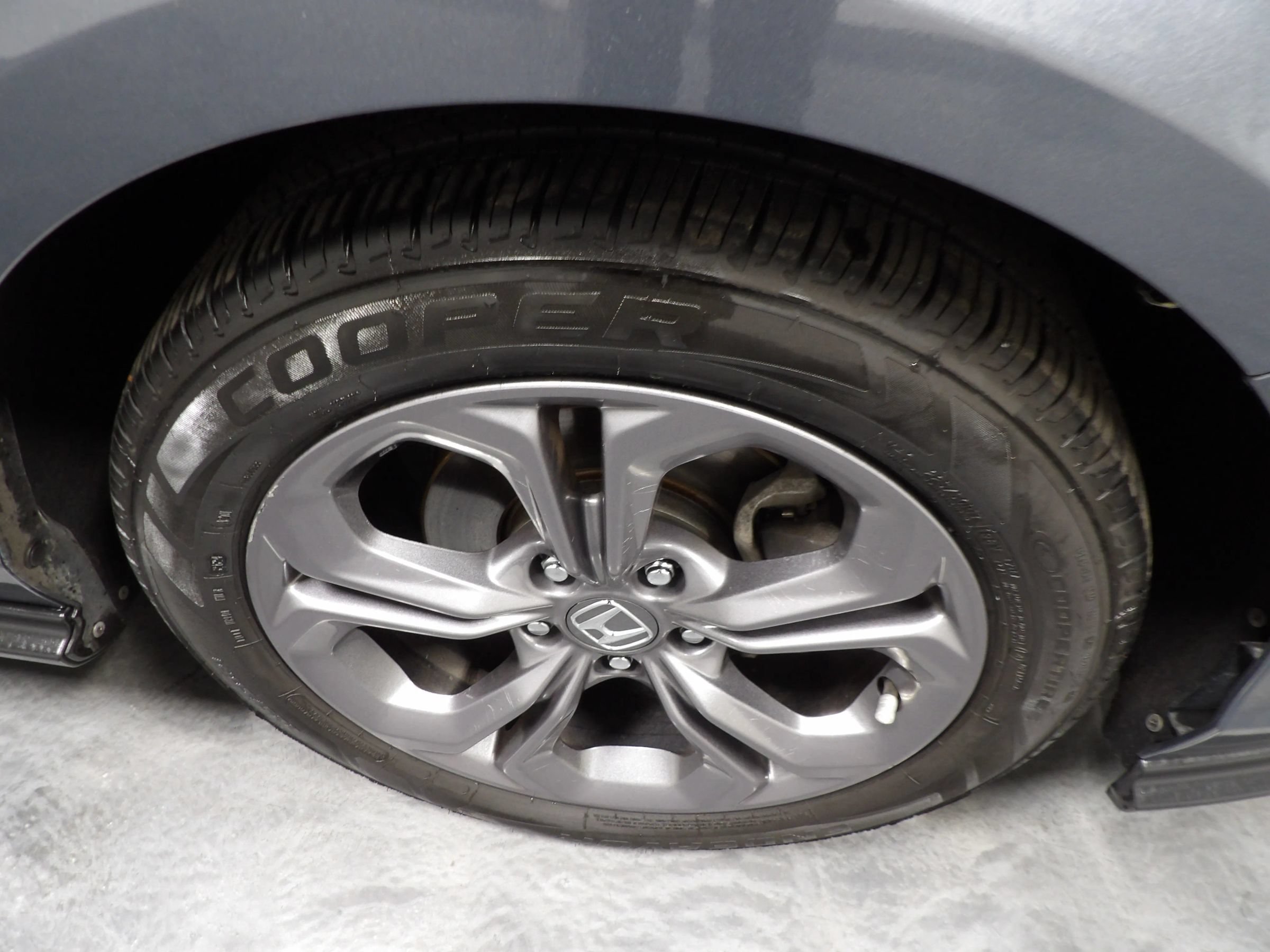 Used 2023 Honda Accord EX image 23