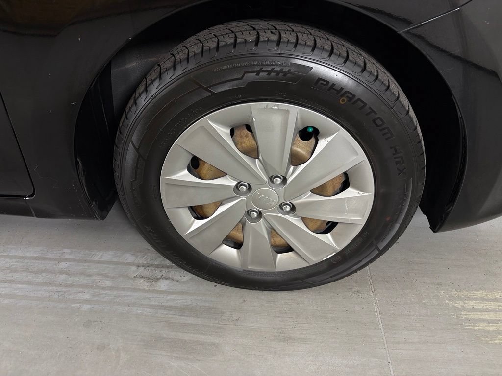 Used 2018 Kia Rio S FWD image 14