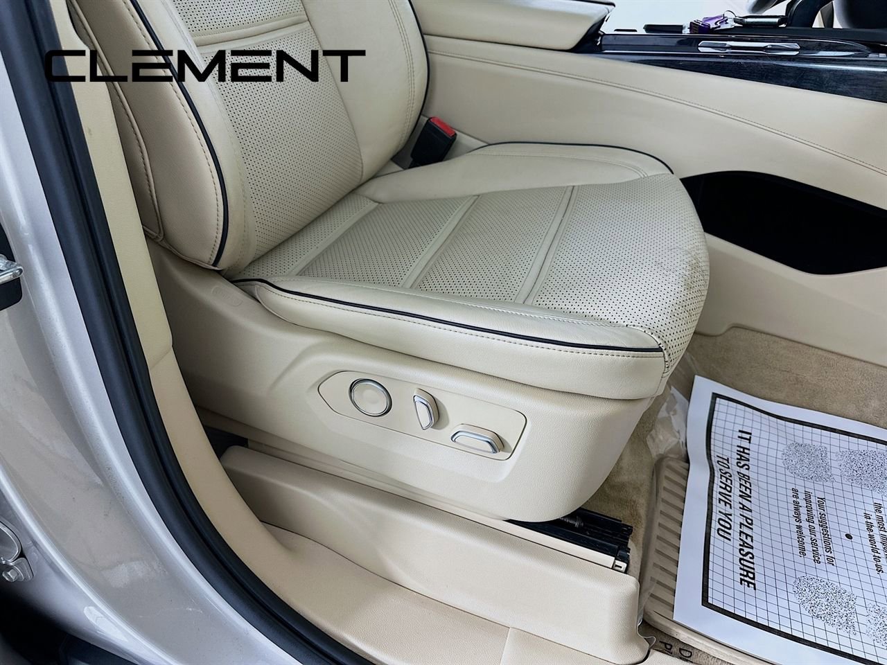 Used 2021 Cadillac Escalade ESV Premium Luxury w/ Driver Assist Tech Package AWD/4WD image 36