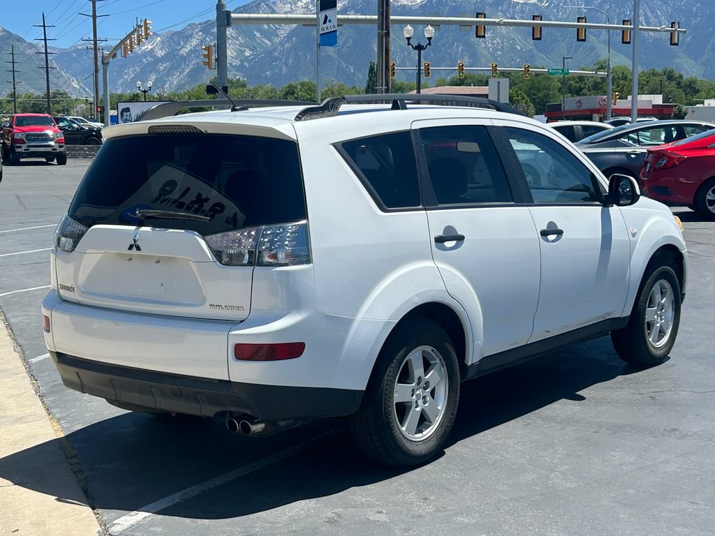 Used 2007 Mitsubishi Outlander ES FWD image 4