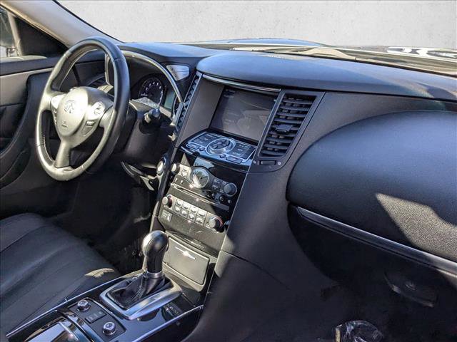 Used 2017 INFINITI QX70 AWD image 22