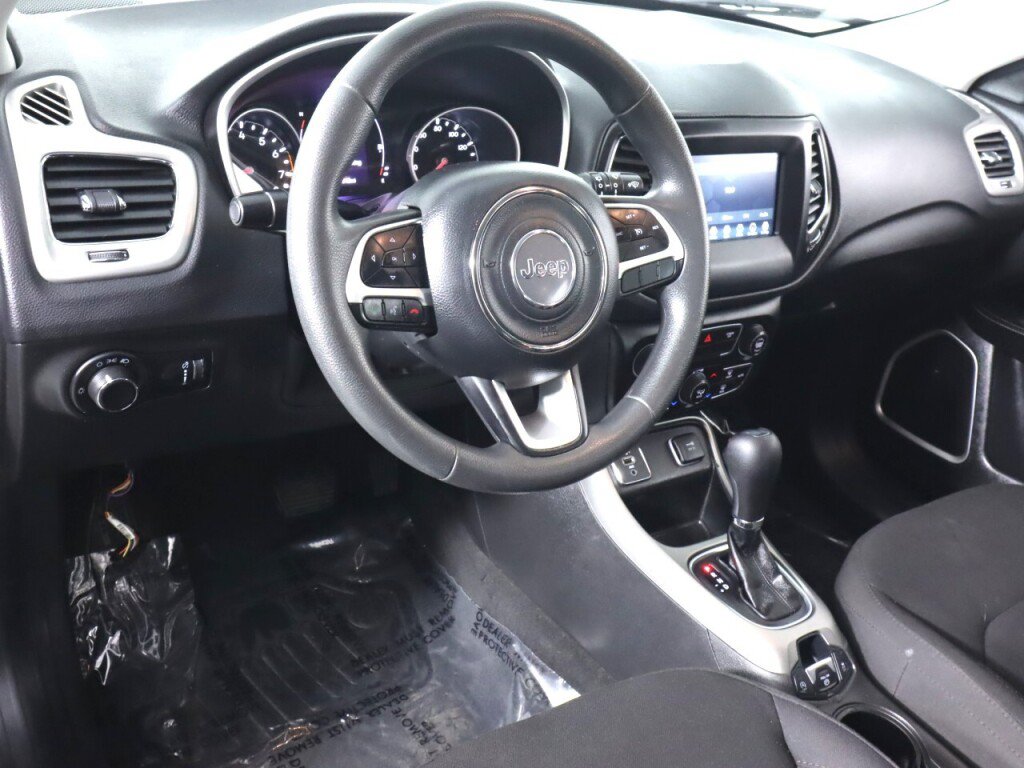 Used 2020 Jeep Compass Sport FWD image 9