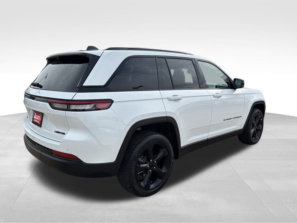 New 2025 Jeep Grand Cherokee Limited w/ Luxury Tech Group II image 5