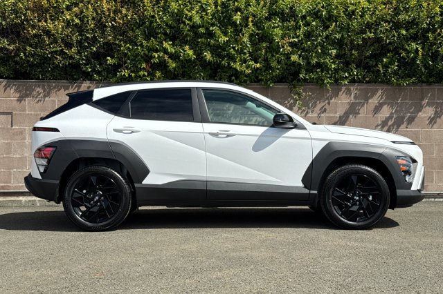 New 2027 Hyundai Kona SEL Sport FWD image 5