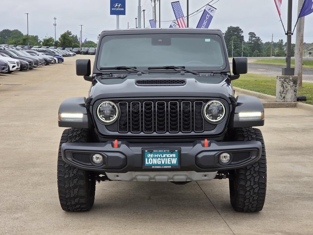 Used 2024 Jeep Gladiator Mojave w/ Safety Group AWD/4WD image 2