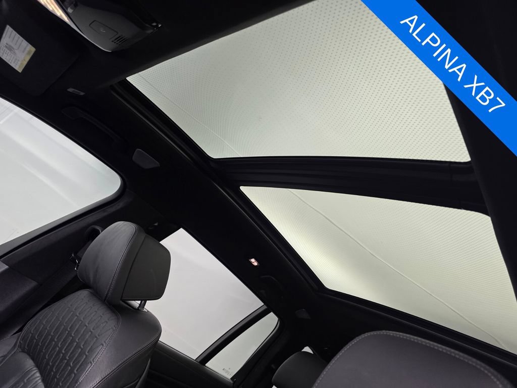 Used 2024 BMW ALPINA XB7 AWD/4WD image 12