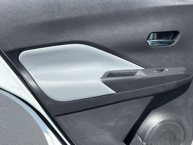 Used 2024 Nissan Kicks SR w/ SR Premium Package FWD image 29