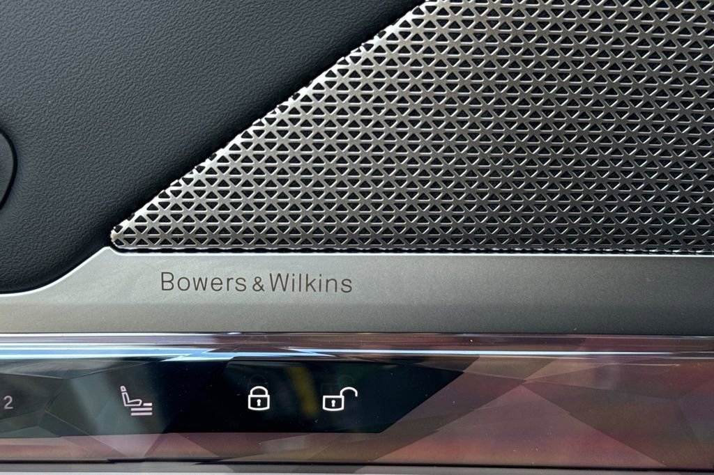 New 2026 BMW i7 xDrive60 w/ Executive Package image 19