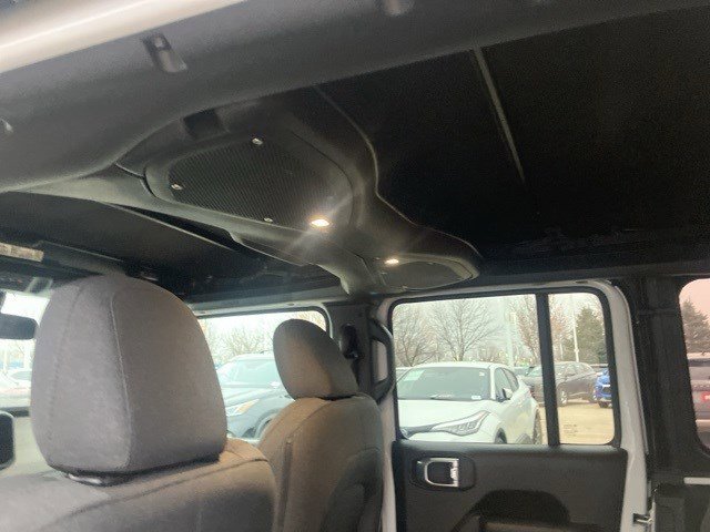 Certified 2024 Jeep Wrangler Sport S image 24