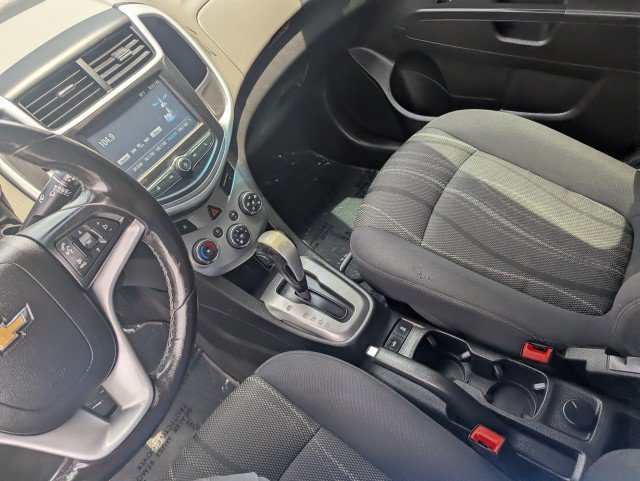 Used 2017 Chevrolet Sonic LT w/ Convenience Package FWD image 18