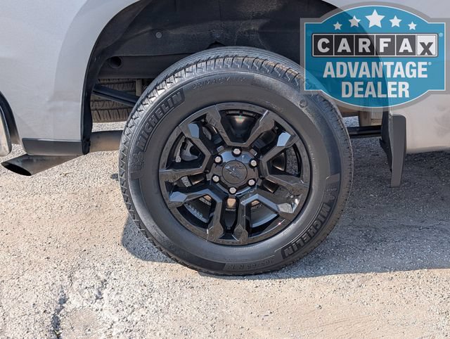 Used 2023 Chevrolet Silverado 1500 LT w/ Protection Package RWD image 4