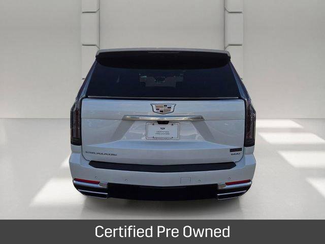 Used 2025 Cadillac Escalade Premium Luxury Platinum AWD/4WD image 4