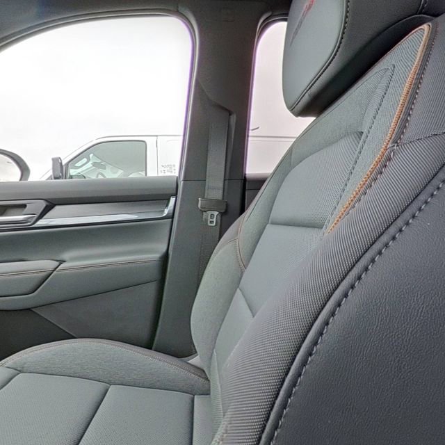 New 2026 GMC Terrain AT4 w/ LPO, Floor Liner Package image 27