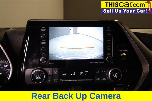 Used 2021 Toyota Highlander XLE image 15