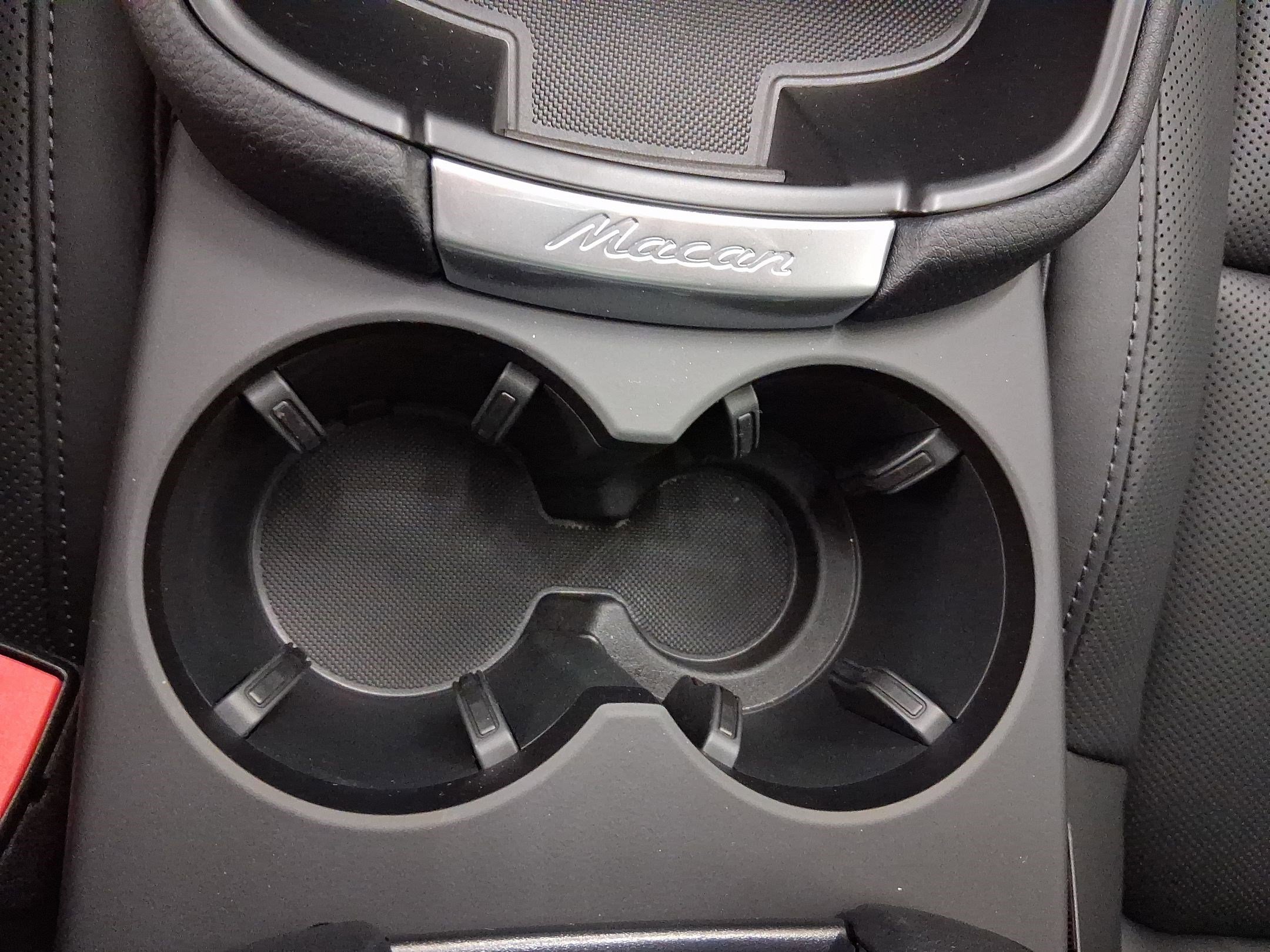 Used 2026 Porsche Macan image 32