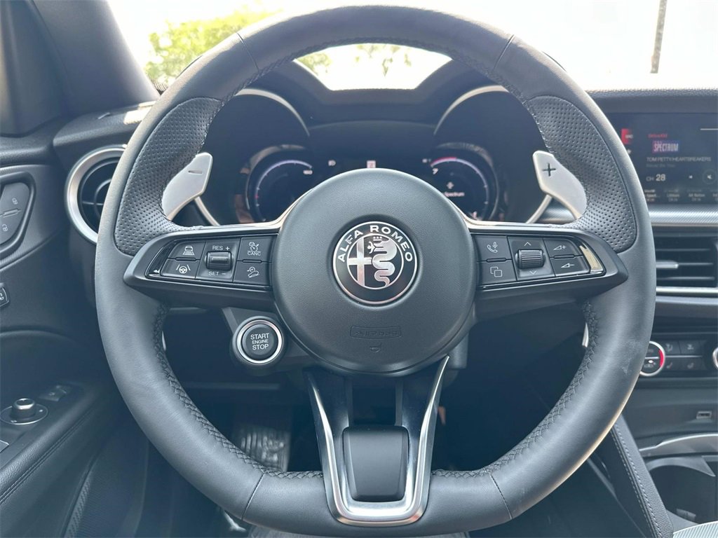 New 2025 Alfa Romeo Stelvio Sprint w/ Convenience Package image 20