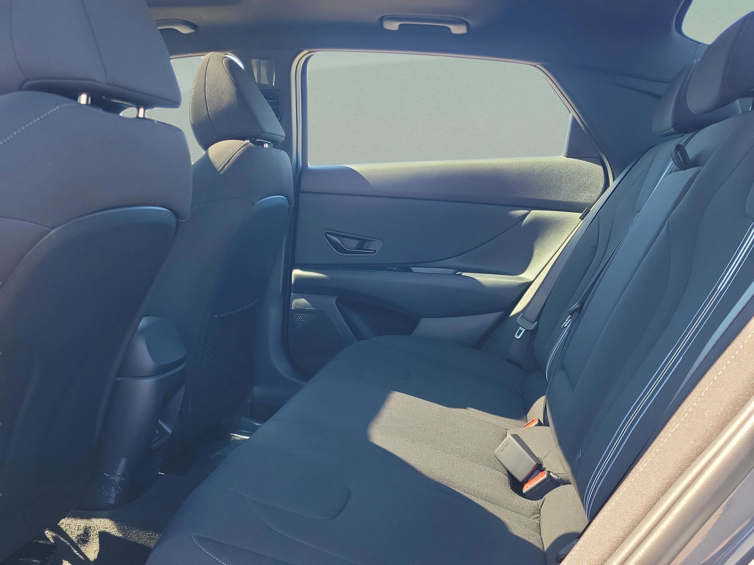 New 2026 Hyundai Elantra SEL Sport image 10