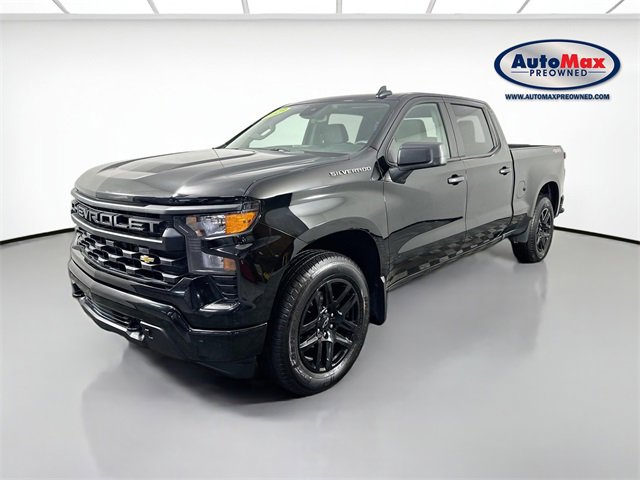 Used 2023 Chevrolet Silverado 1500 Custom image 4