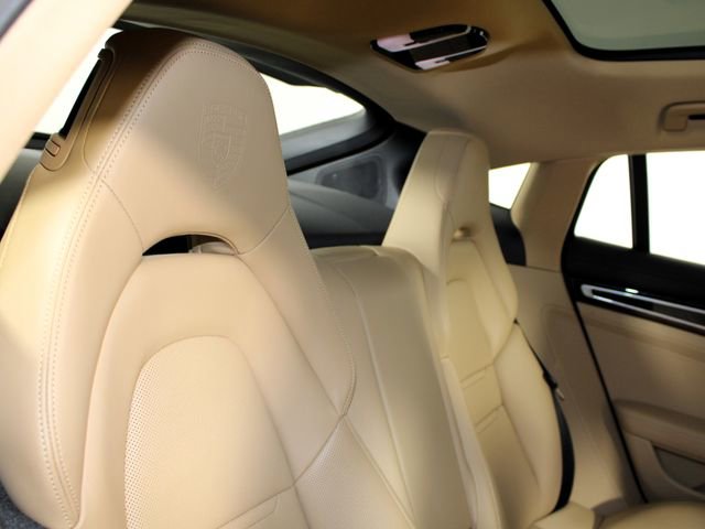 Certified 2023 Porsche Panamera 4 Platinum Edition image 28