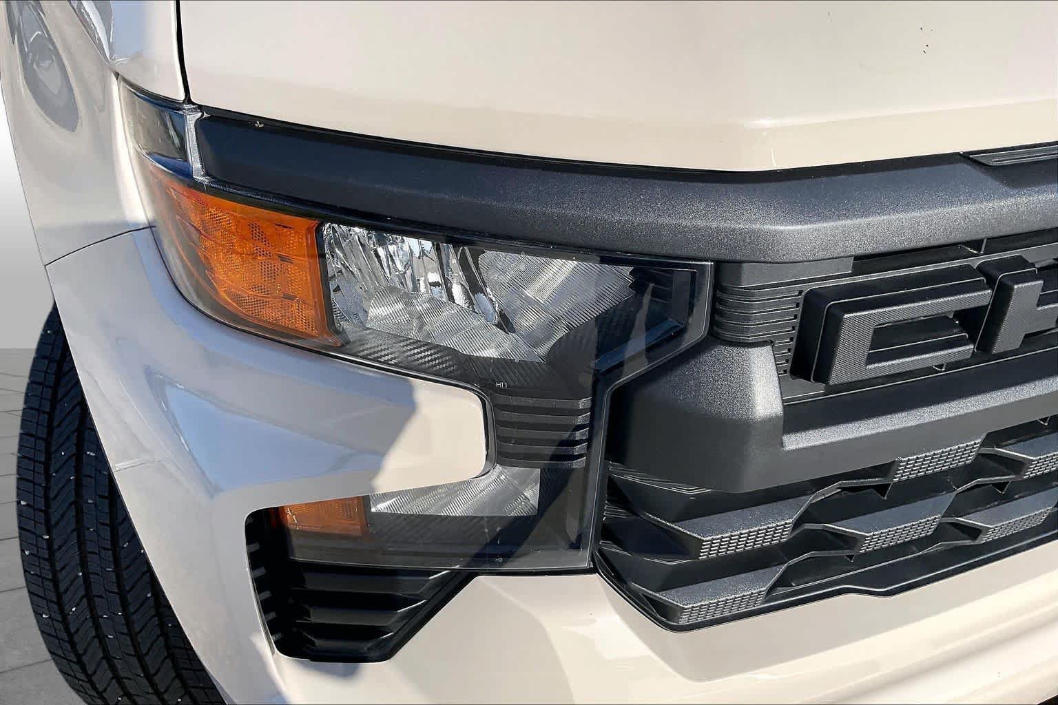 Certified 2026 Chevrolet Silverado 1500 Custom w/ LPO, Dark Essentials Package RWD image 26